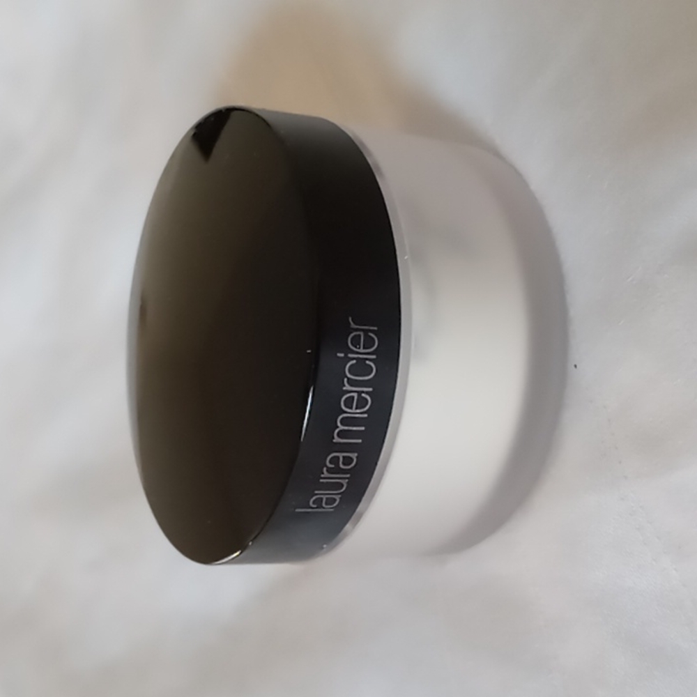 Laura Mercier Setting Powder
